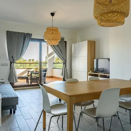Modern In Residential Complex With Pools *